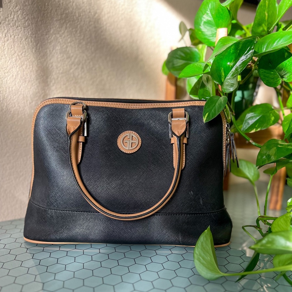 GIANI BERNINI Saffiano Dome Satchel